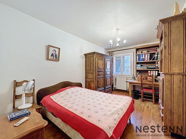 A vendre Villa 6 pièce(s) 175 m2 + Garage + Piscine et Dépendance