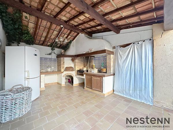 A vendre Villa 6 pièce(s) 175 m2 + Garage + Piscine et Dépendance