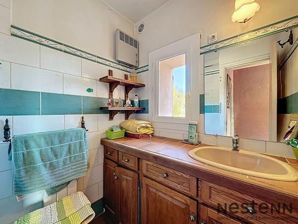 A vendre Villa 6 pièce(s) 175 m2 + Garage + Piscine et Dépendance