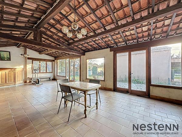 A vendre Villa 6 pièce(s) 175 m2 + Garage + Piscine et Dépendance