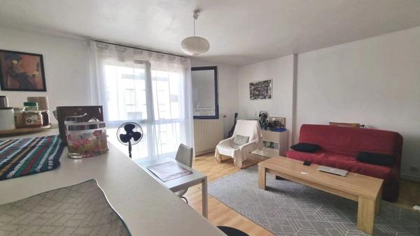 Vente                                                      Appartement
                        
                     1 pièces                      34 m2                     à Plaisir