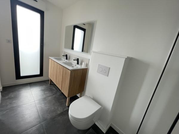 LA MADELEINE – MAISON FAMILIALE 4 chambres dont 1 suite – garage, terrasse, jardin. RUE TRÈS CALME ET RECHERCH
