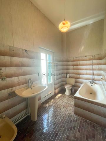 Maison 5 pièce(s) 3 chambre(s) 131.95 m²