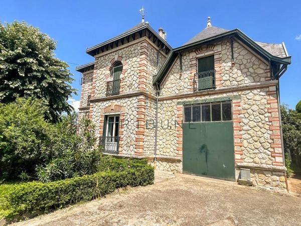 Maison 5 pièce(s) 3 chambre(s) 131.95 m²