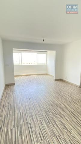 À louer superbe appartement T3 à la trinité