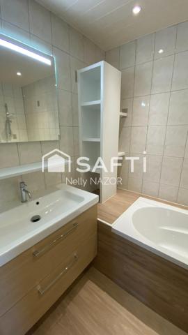 SUPERBE VUE SUR MARINA T5  AVEC LOGGIA ET PARKING