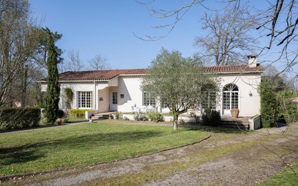 Maison à vendre    6 pièces •  Saint-Pierre-du-Mont