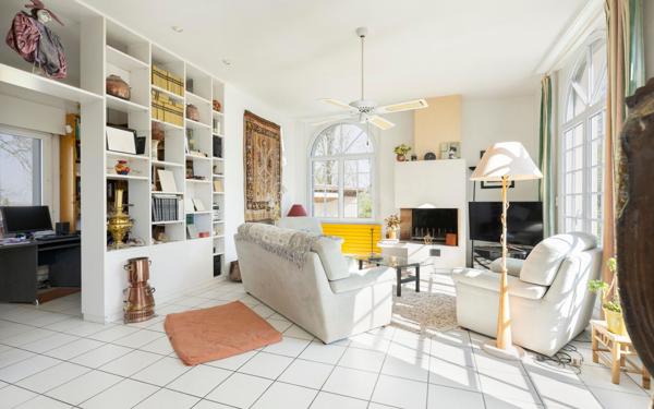 Maison à vendre    6 pièces •  Saint-Pierre-du-Mont