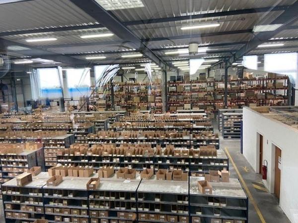 Entrepôt à Vendre à LA SENTINELLE 3350000 €