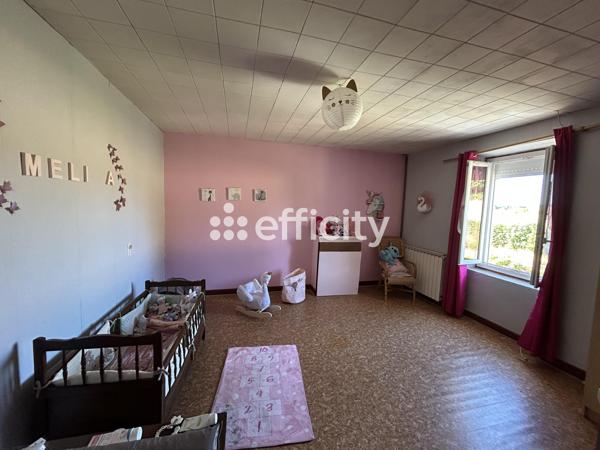 Maison 6 pièces - 209 m² Exclusivité efficity