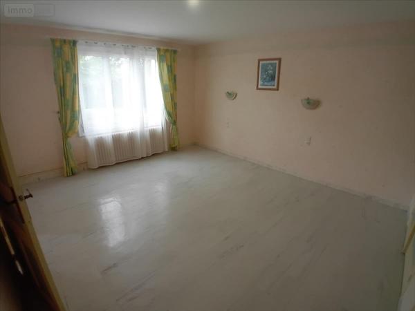 Maison individuelle à vendre à Parigné-l'Évêque dans la Sarthe (72250), ref : 72012-1081939