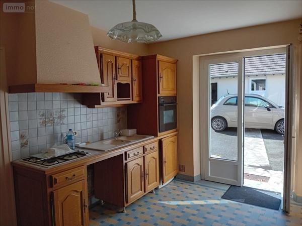 Maison individuelle à vendre à Parigné-l'Évêque dans la Sarthe (72250), ref : 72012-1081939