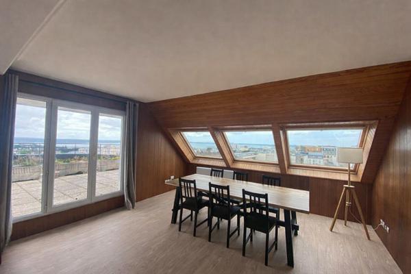 VUE RADE EXCEPTIONNELLE - MAGNIFIQUE DUPLEX DE 198M² . 4 Rue St Marc