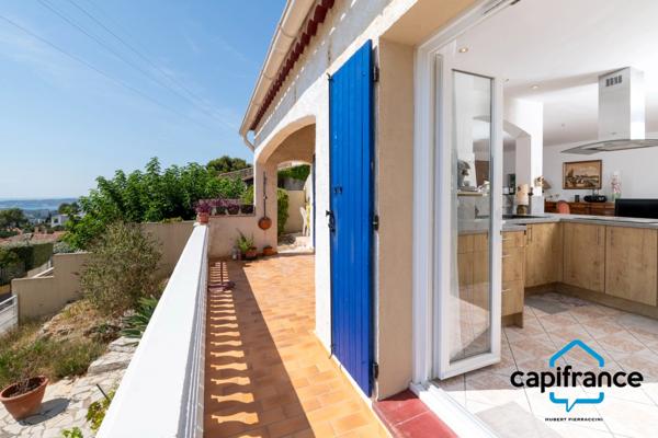 83 Toulon 4 chemins/le Baou, Villa 118m2 ( et plus de 35  m2 buanderie, annexe) vue mer calme 6 pieces 1053 m2