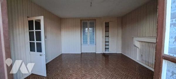 Charmante maison de village à rafraîchir