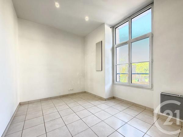 Appartement F2 à vendre  2 pièces - 33,89 m 2   LE PECQ  - 78