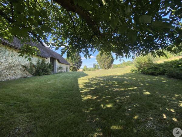 Magnifique maison, grande grange et piscine.