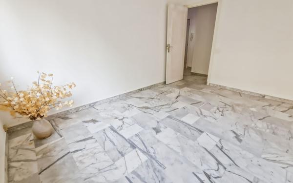 Appartement à vendre    2 pièces • 56,76 m2 Nice