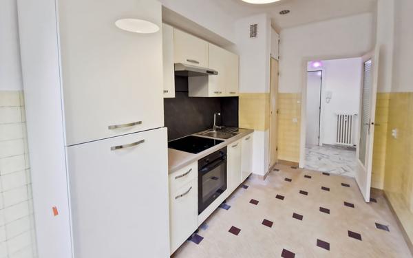 Appartement à vendre    2 pièces • 56,76 m2 Nice