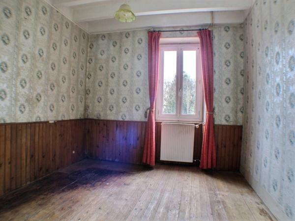 Maison à vendre    4 pièces •  Thury