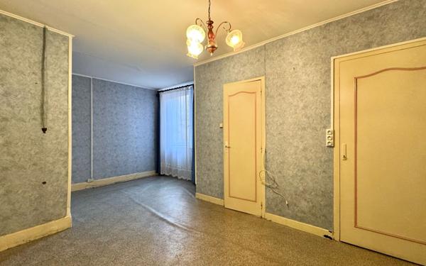 Appartement à vendre    4 pièces • 106,98 m2 Villefranche-sur-Saône