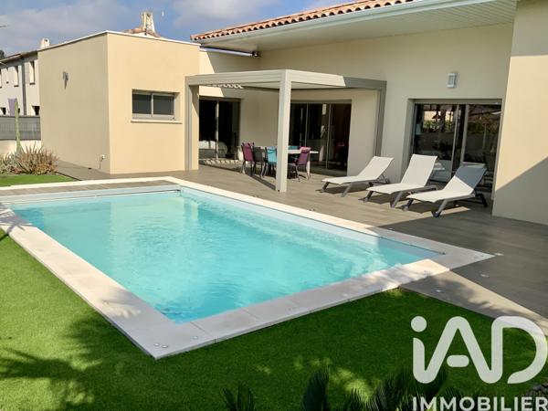 Maison à vendre 6 pièces 156,37 m² Narbonne