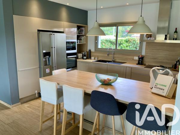 Maison à vendre 6 pièces 156,37 m² Narbonne