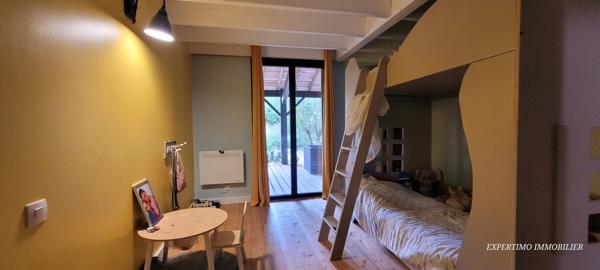 Jonzac (17500) Maison de 2011 d'une superficie de 151 m² habitable