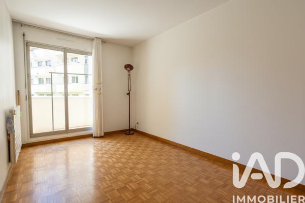 Appartement à vendre 3 pièces 65 m² Paris 19