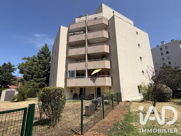 Appartement à vendre 3 pièces 71,89 m² Lyon 8