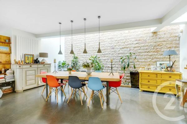 Maison à vendre  8 pièces - 238,80 m 2   CHATILLON  - 92