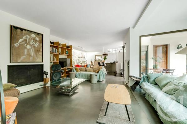 Maison à vendre  8 pièces - 238,80 m 2   CHATILLON  - 92