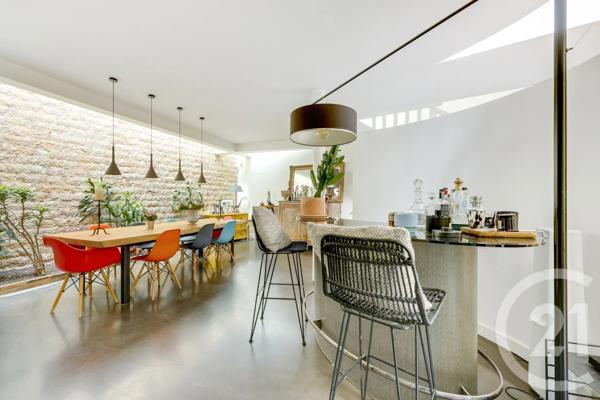 Maison à vendre  8 pièces - 238,80 m 2   CHATILLON  - 92