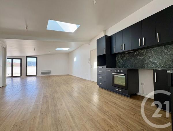 Appartement F4 à vendre  4 pièces - 101,78 m 2   MEAUX  - 77