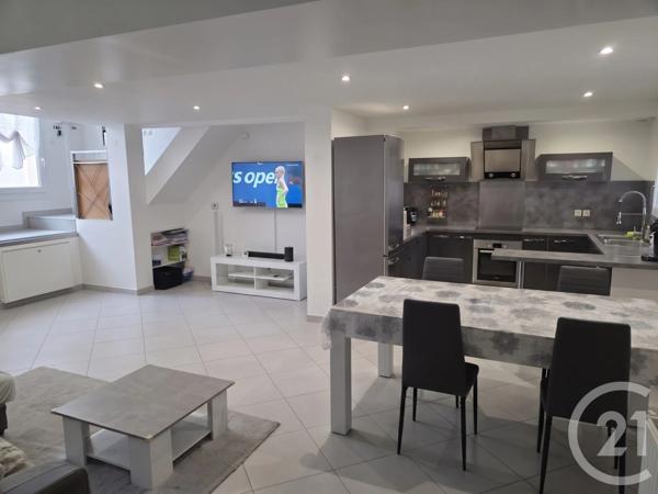 Appartement F4 à vendre  4 pièces - 101,78 m 2   MEAUX  - 77