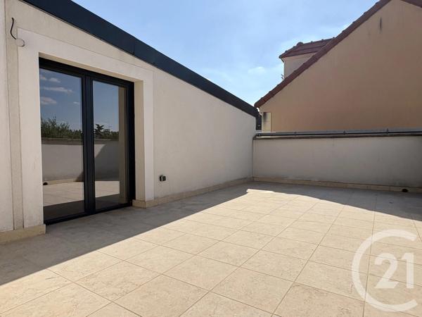 Appartement F4 à vendre  4 pièces - 101,78 m 2   MEAUX  - 77