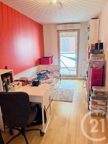 Appartement F4 à vendre  5 pièces - 86 m 2   COLOMBES  - 92