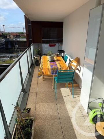 Appartement F4 à vendre  5 pièces - 86 m 2   COLOMBES  - 92