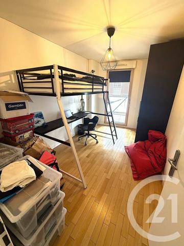 Appartement F4 à vendre  5 pièces - 86 m 2   COLOMBES  - 92