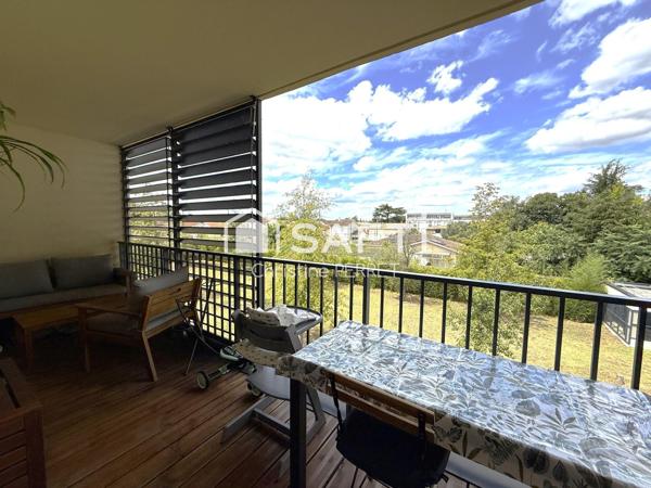 T3 lumineux dernier étage avec Loggia au calme sans vis à vis