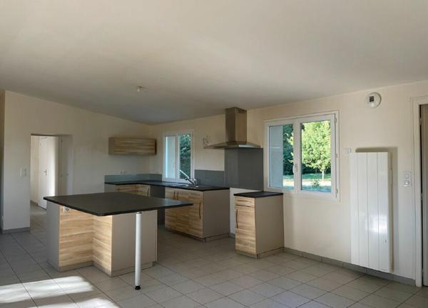 Maison à vendre    4 pièces •  Nouan-le-Fuzelier