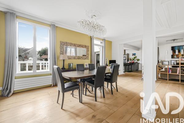 Maison à vendre 8 pièces 213 m² Versailles
