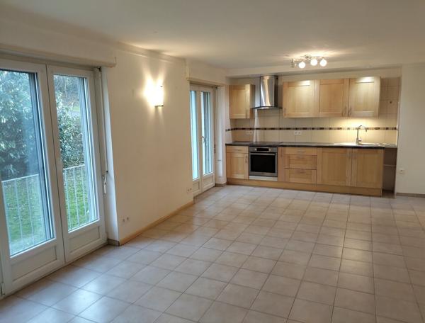 Appartement 4/5 pièces rez de chaussée