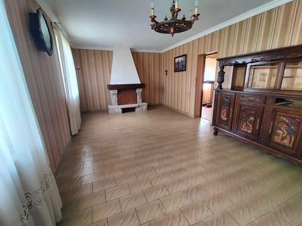 A VENDRE : Maison Néo Bretonne sur sous-sol, 3 chambres avec terrain et 2 garages- LAMBALLE ARMOR - LA POTERIE