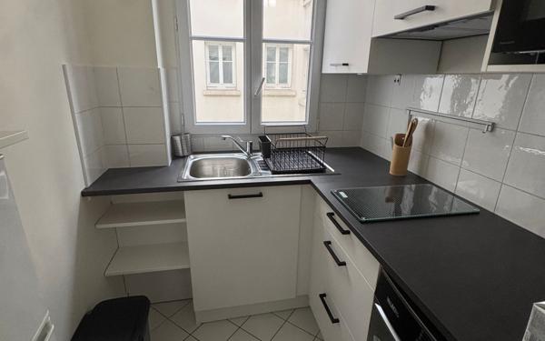Appartement à louer    2 pièces • 36 m2 Levallois-Perret