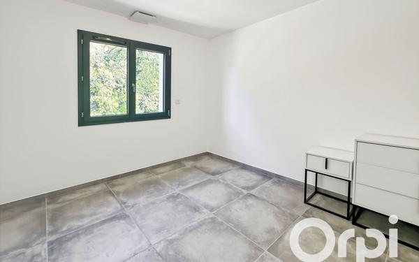 Maison à vendre    5 pièces • 130 m2 Beaumont-lès-Valence