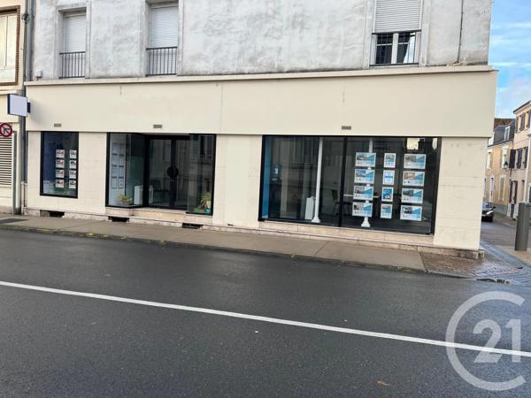 à vendre  115 m 2   MONTARGIS  - 45