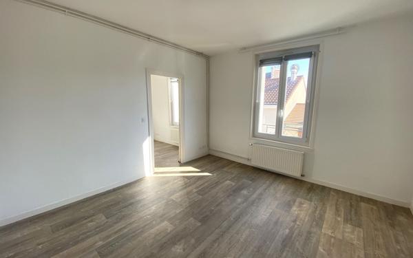 Appartement à vendre    3 pièces • 59 m2 Reims