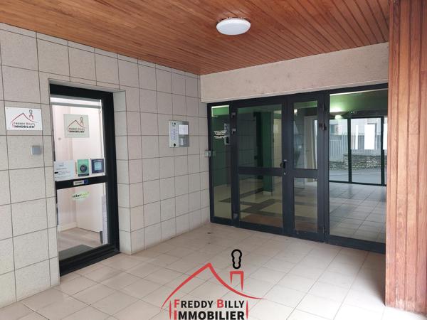 Appartement T3 avec balcon, cave et garage !