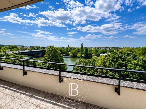 Rueil-Malmaison, Appartement 4 Chambres -  111 m² à vendre